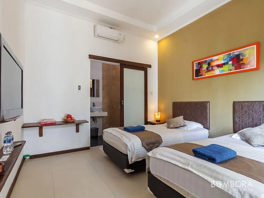 Bombora Surf Camp Hotel Uluwatu  Guest house