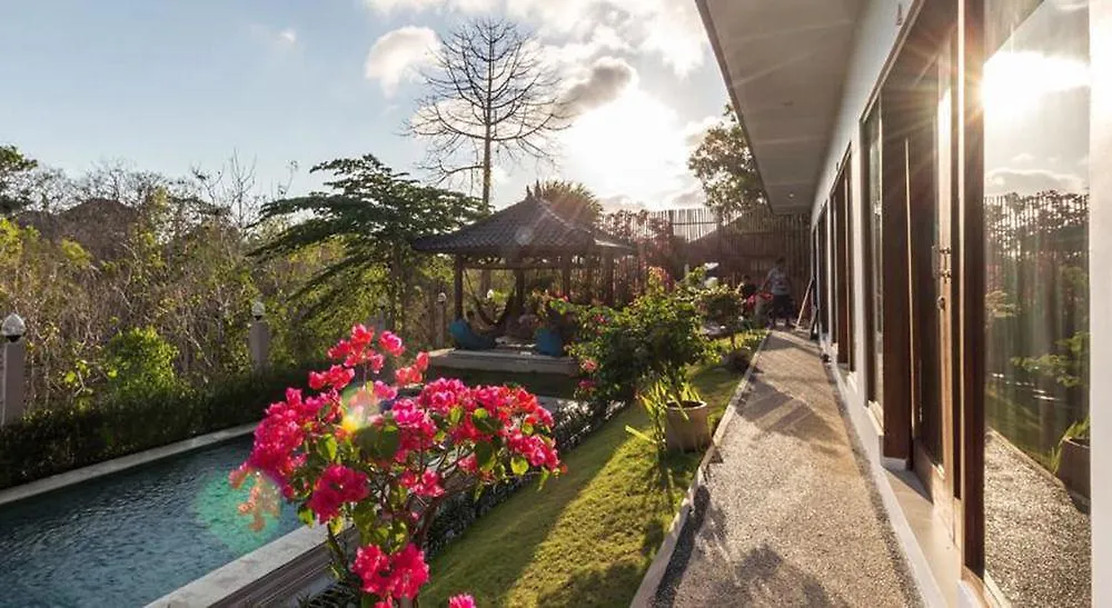 Bombora Surf Camp Hotel Uluwatu  0*, Uluwatu (Bali)